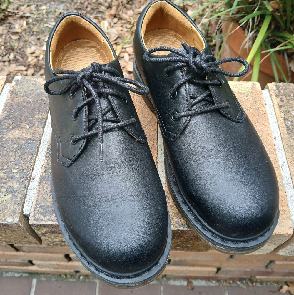 Men's Or Womens Black Lace-Up Leather Work Shoes